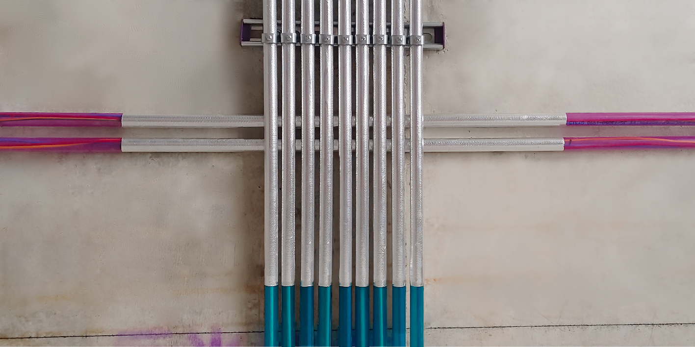 强弱电交叉处锡箔纸包裹